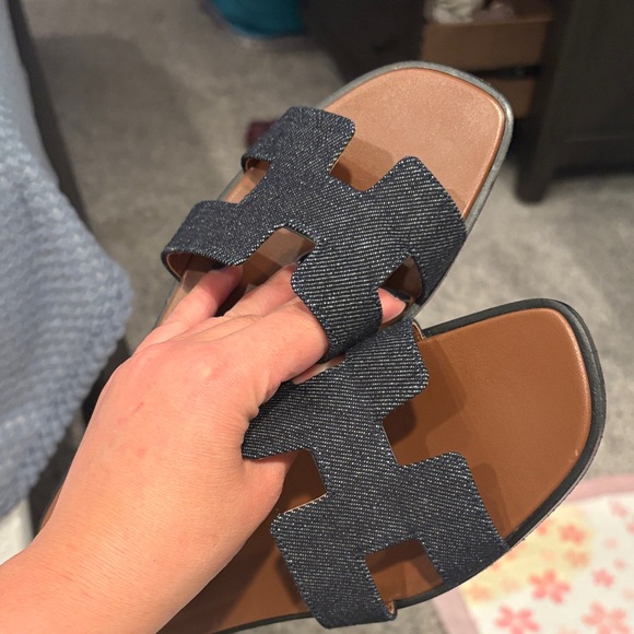 Hermes Black and Brown Sandals - Picture 3 of 4